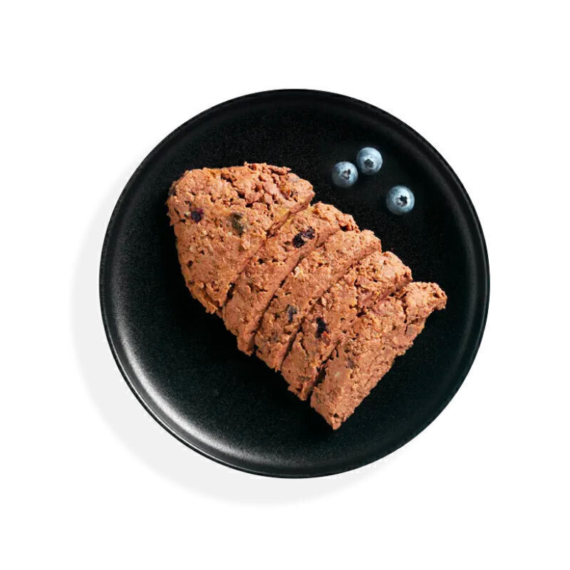 تصویر محتویات پوچ گربه لئوناردو با طعم گوشت و بلوبری Leonardo Beef & Blueberry وزن 85 گرم 